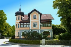 Grossansicht in neuem Fenster: Polizeigebäude